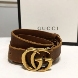 Gucci brown leather double interlock GG buckle